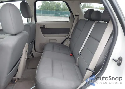 2009 Ford Escape Xlt from USA, damaged, VIN 1FMCU93G79KB63014